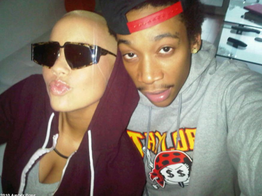 is amber rose pregnant by wiz khalifa. Amber confirmed what I already